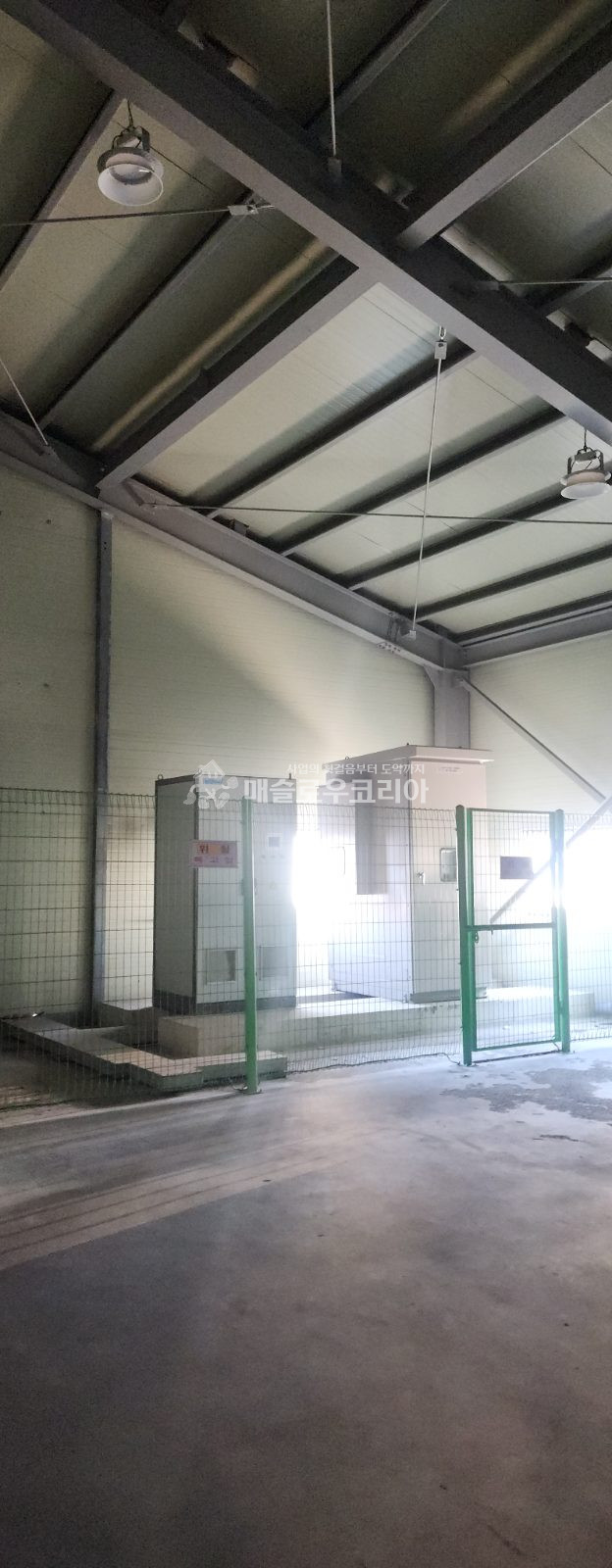 전북 군산시 오식도동 군산국가산단 부지 1400평, 공장 700평 매매 매물번호 10052 사진 6