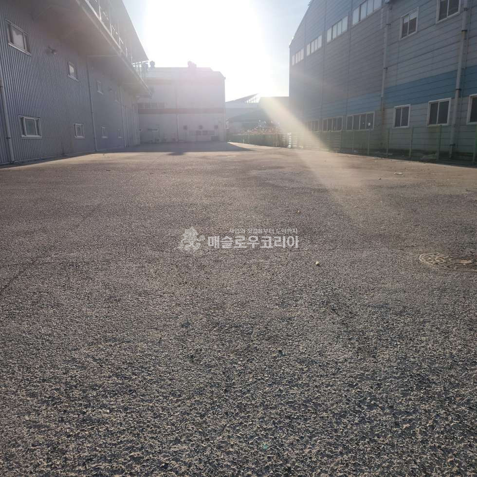 전북 군산시 오식도동 군산국가산단 부지 1400평, 공장 700평 매매 매물번호 10052 사진 7