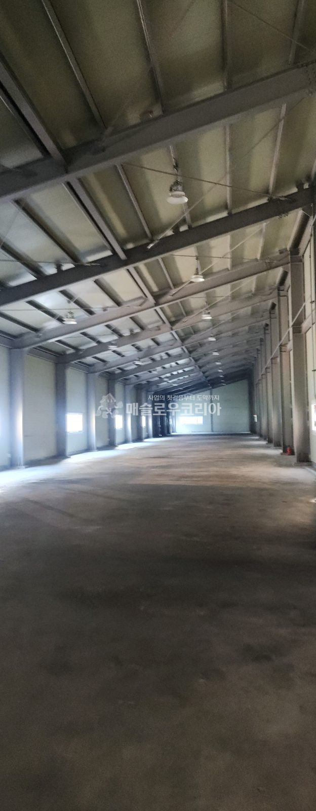 전북 군산시 오식도동 군산국가산단 부지 1400평, 공장 700평 매매 매물번호 10052 사진 9